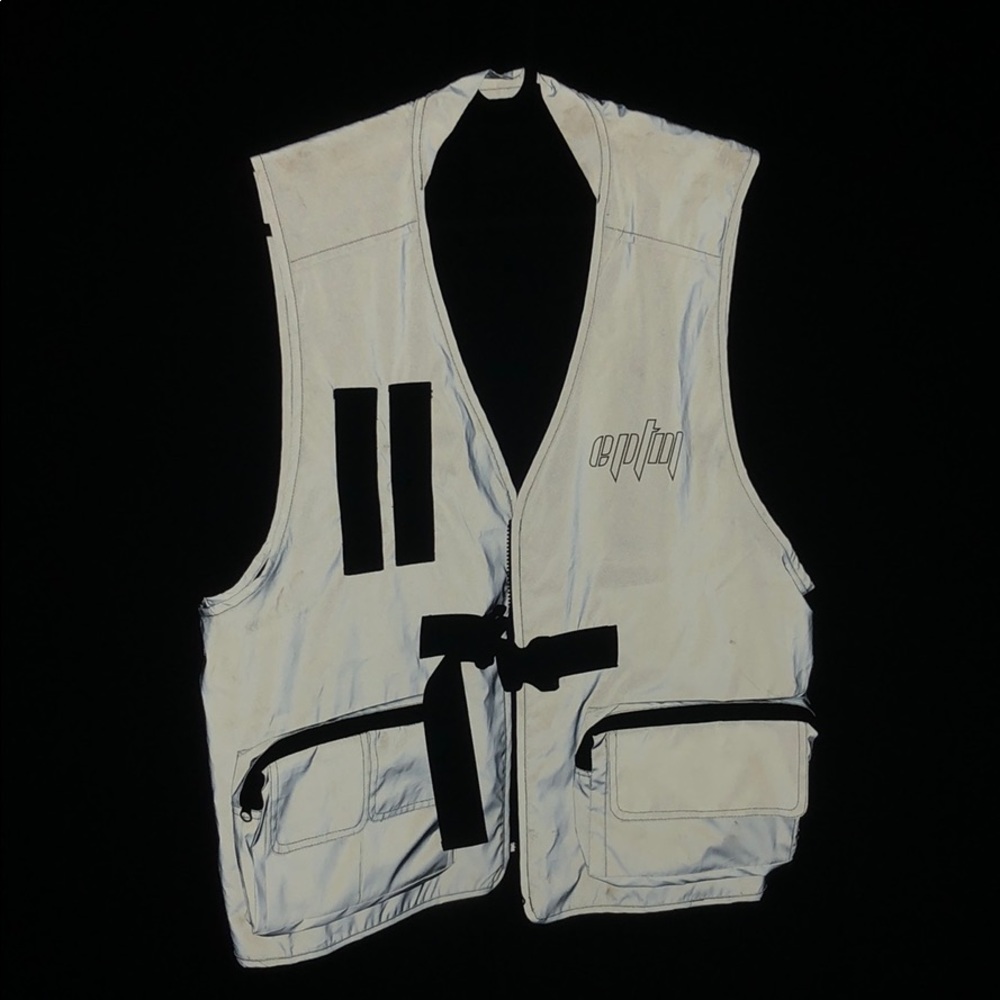 REFLECTIVE UTILITY VEST